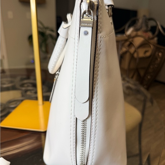 Michael Kors jet set large White Leather Tote Bag NWOT - Picture 7 of 12